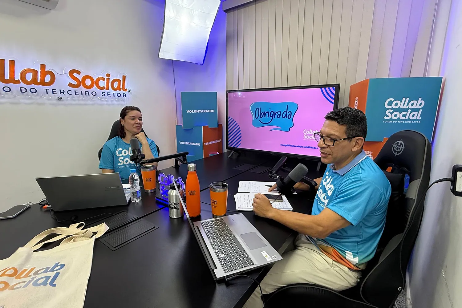 Gravação de uma aula no estúdio do Collab Social