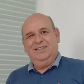 Elias, do Instituto Hope & Life